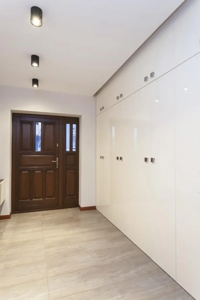 elegant and modern entryway closets